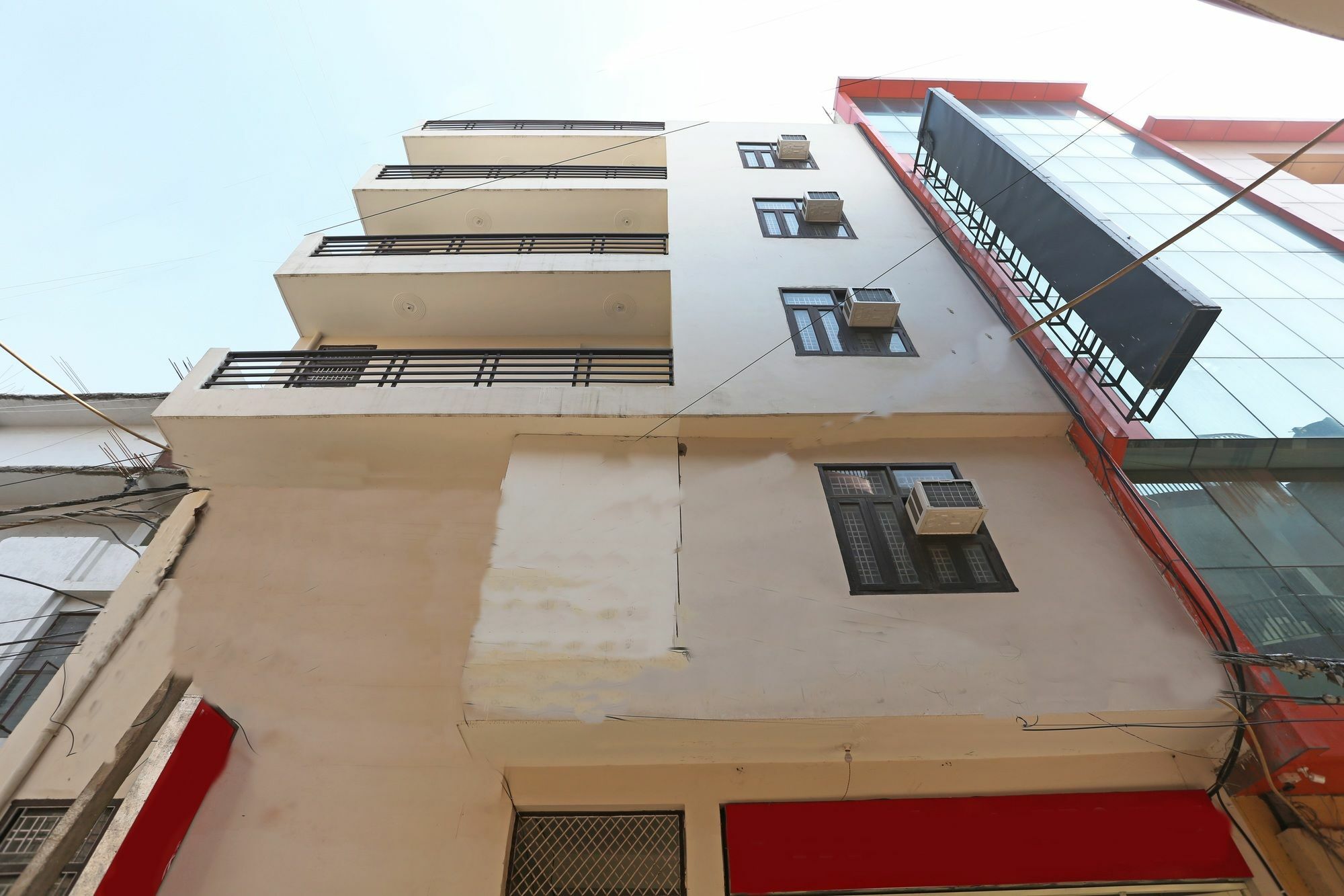 Super Hotel O Mahal Nuova Delhi Esterno foto